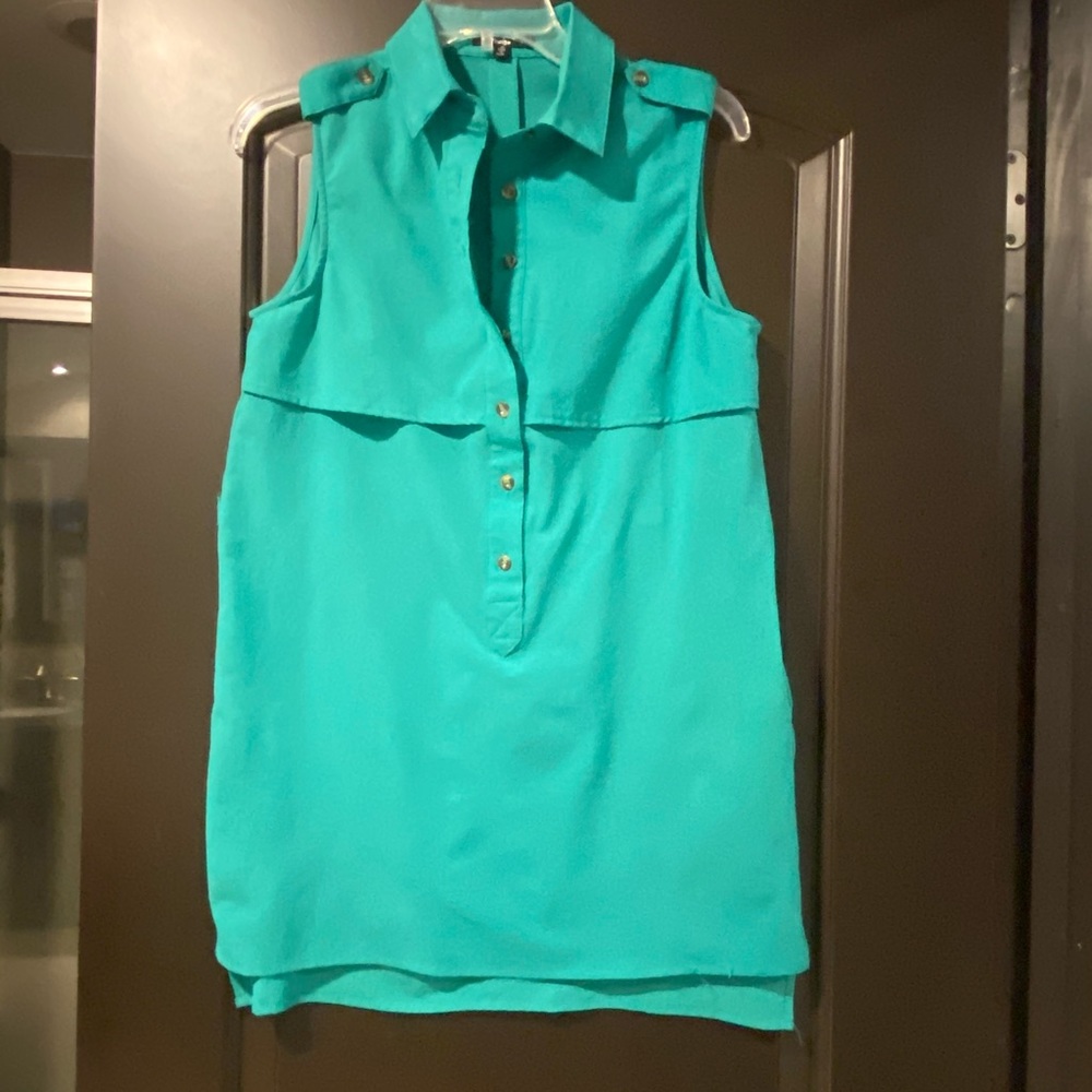 Green shirt dress with collar from PApaya